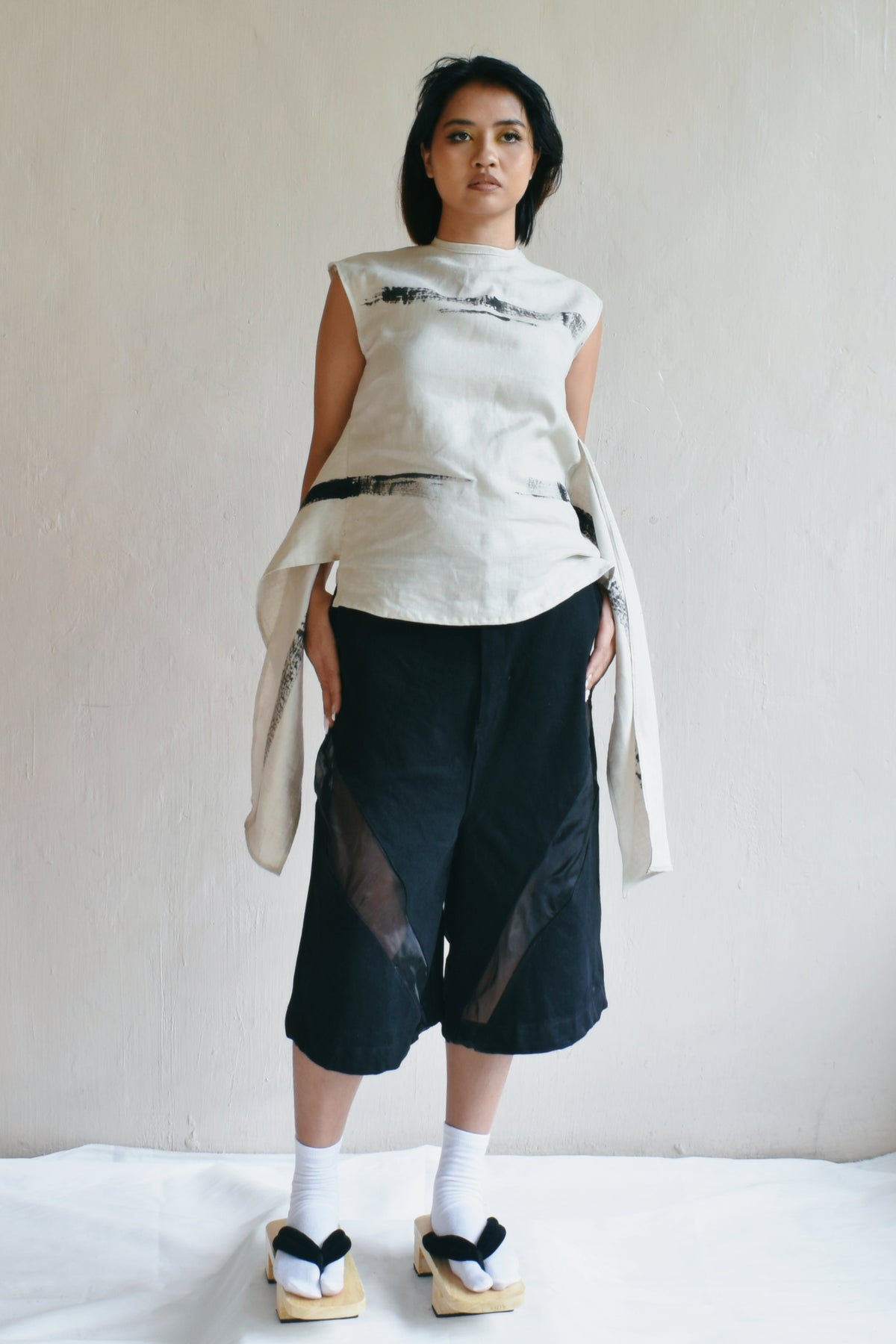 Linen Tie up Top