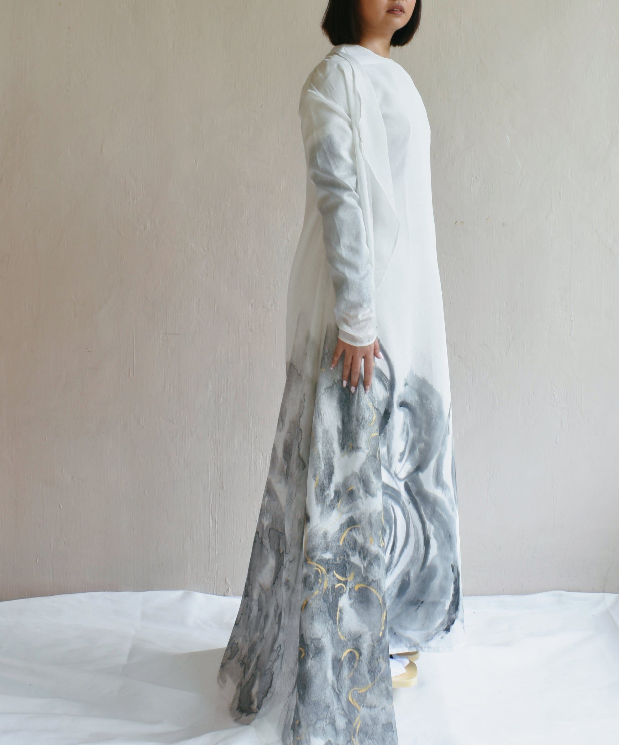 The MVN Abaya