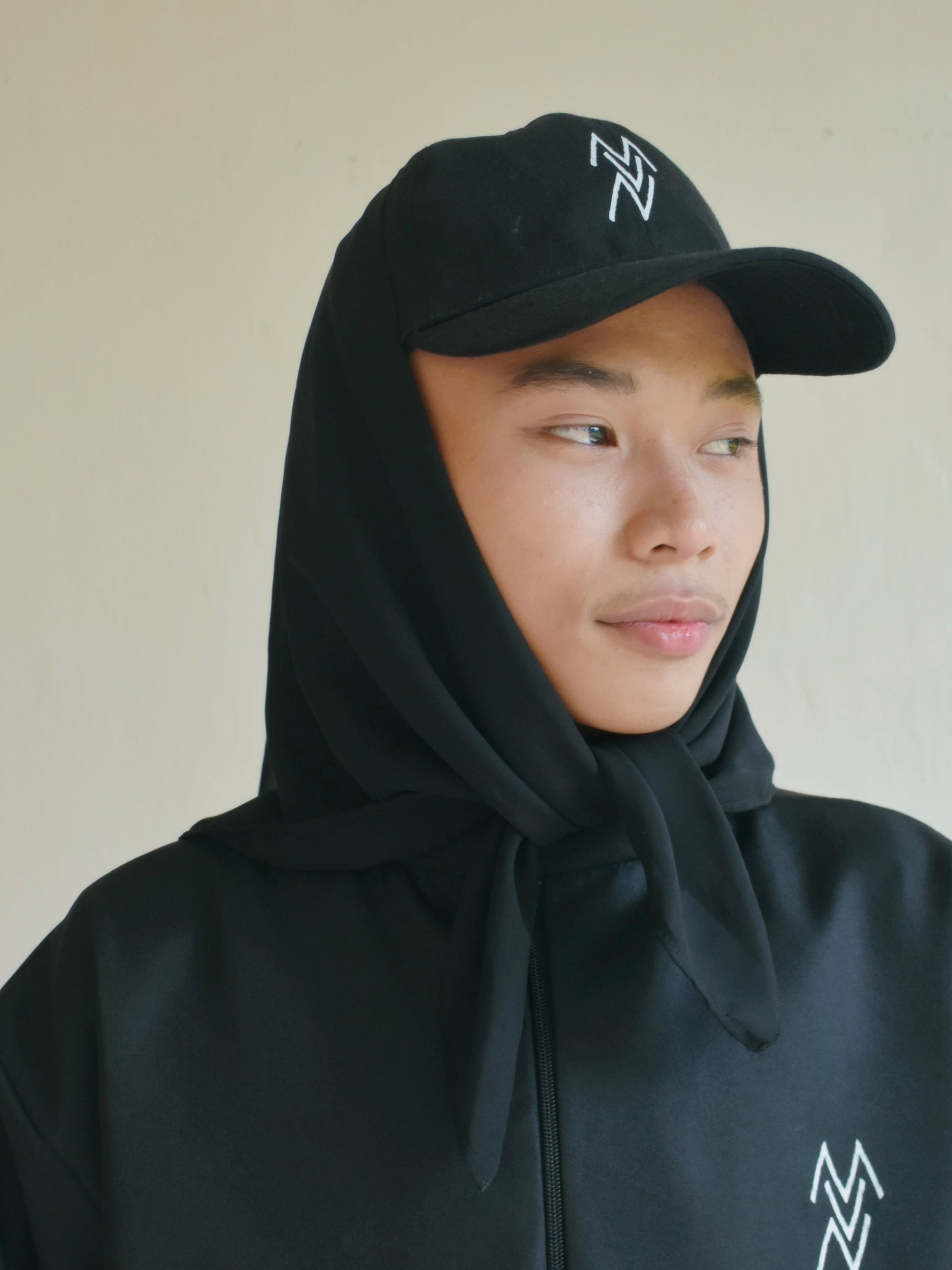 The MVN Cap in Black