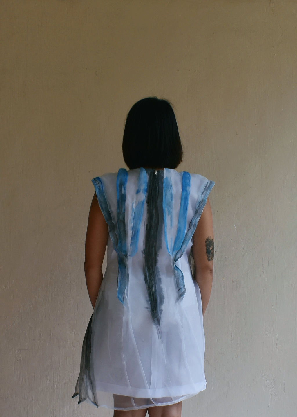 A Wave in a Dress