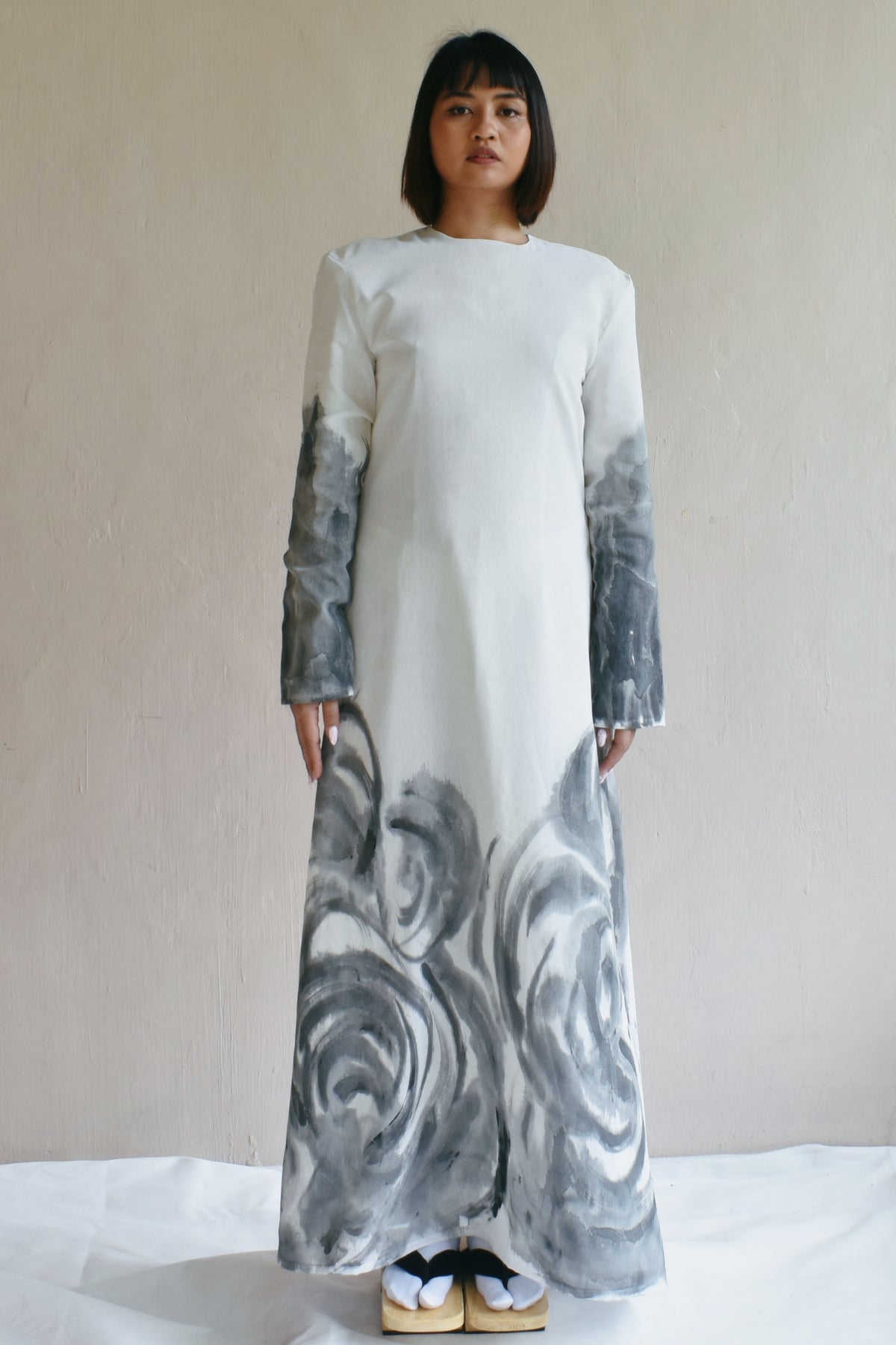 The MVN Abaya
